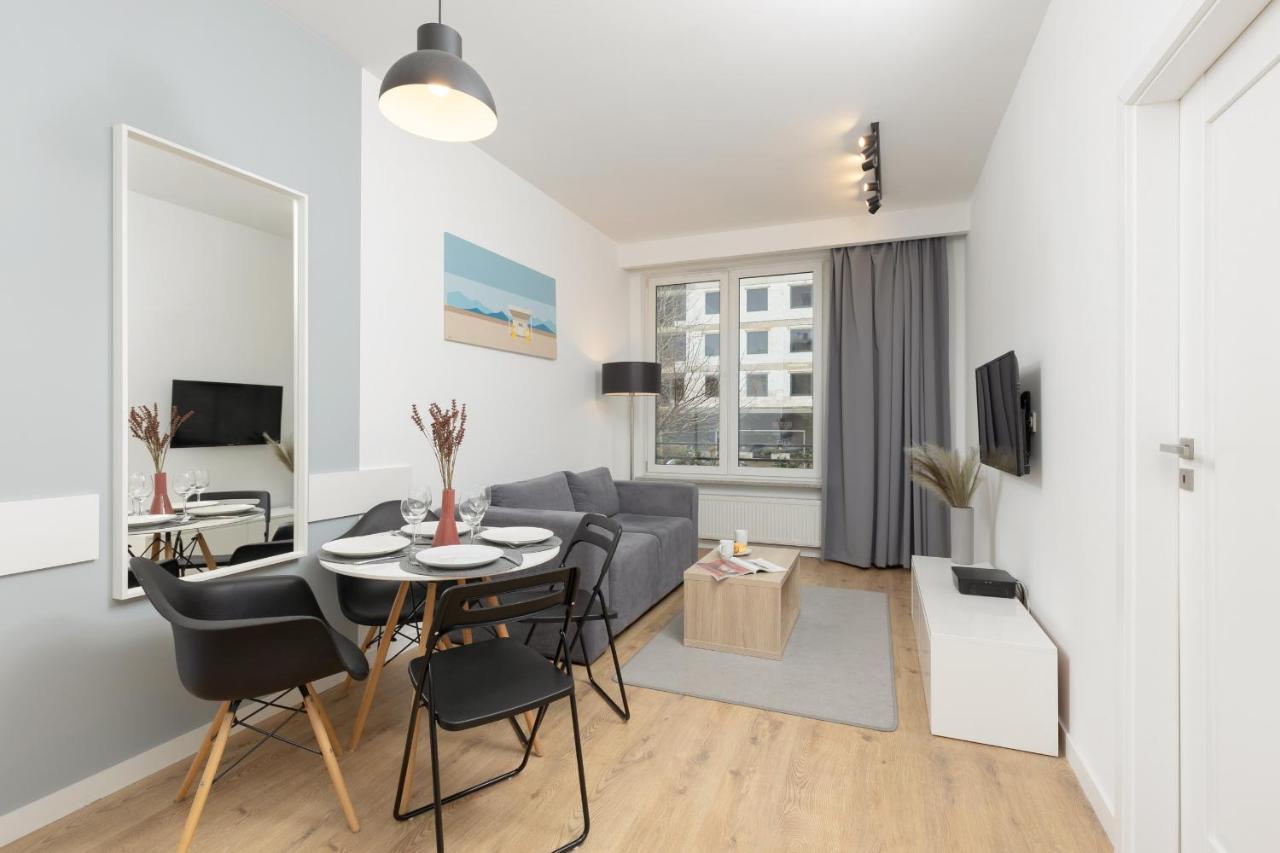 Wola Pet-Friendly Apartments With Ac Slawinska By Noclegi Renters Βαρσοβία Εξωτερικό φωτογραφία