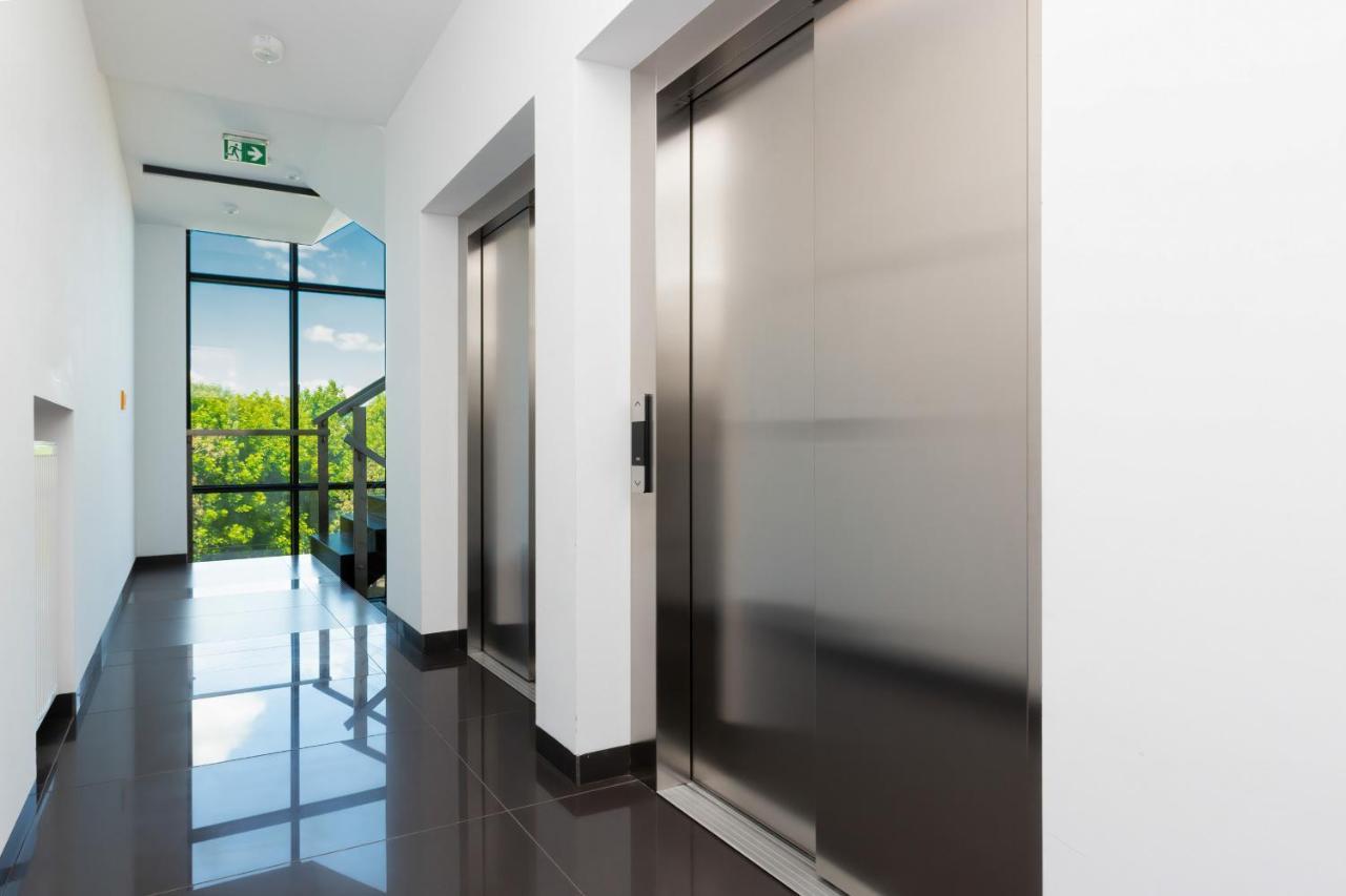 Wola Pet-Friendly Apartments With Ac Slawinska By Noclegi Renters Βαρσοβία Εξωτερικό φωτογραφία