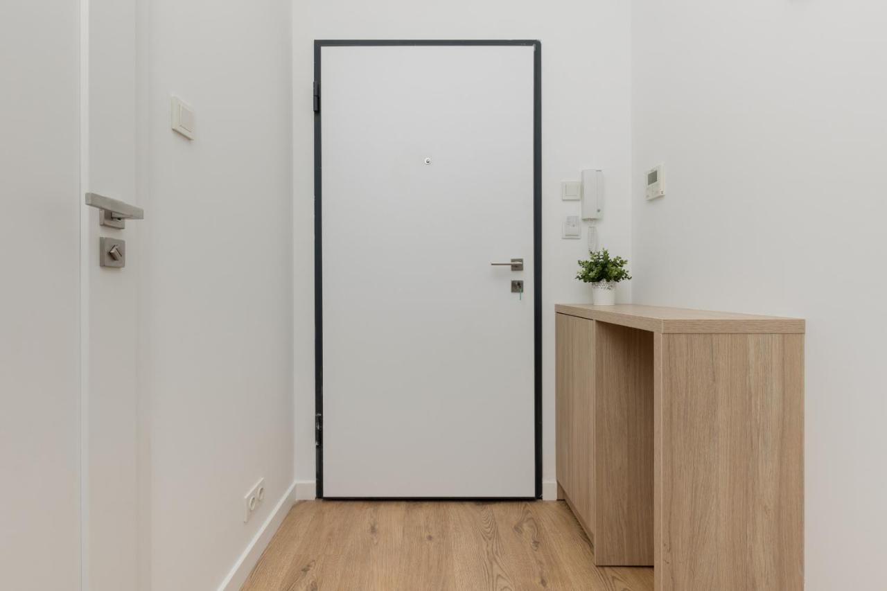 Wola Pet-Friendly Apartments With Ac Slawinska By Noclegi Renters Βαρσοβία Εξωτερικό φωτογραφία