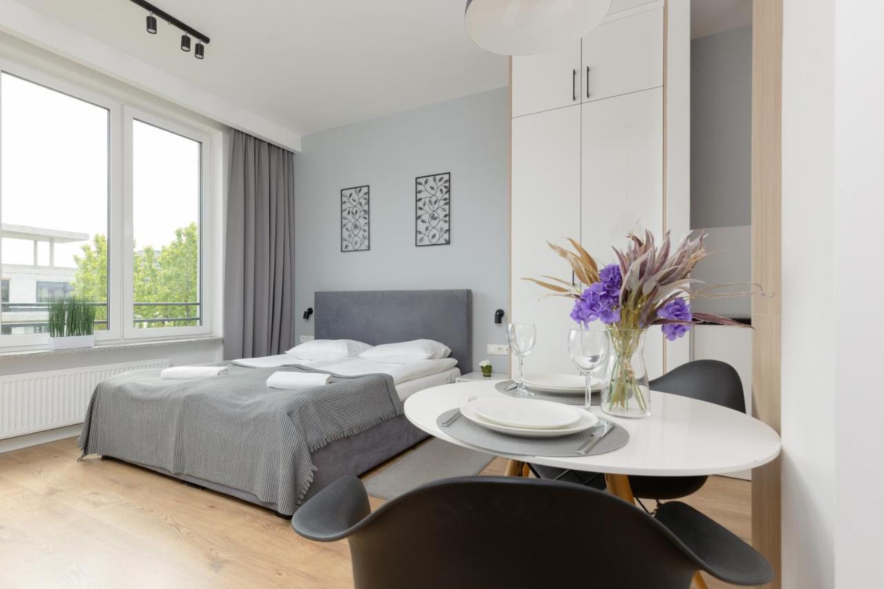 Wola Pet-Friendly Apartments With Ac Slawinska By Noclegi Renters Βαρσοβία Εξωτερικό φωτογραφία