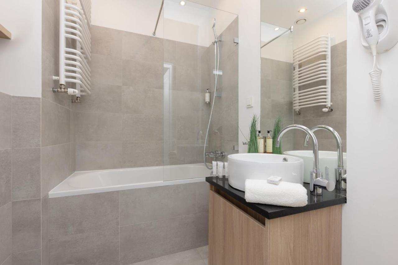 Wola Pet-Friendly Apartments With Ac Slawinska By Noclegi Renters Βαρσοβία Εξωτερικό φωτογραφία