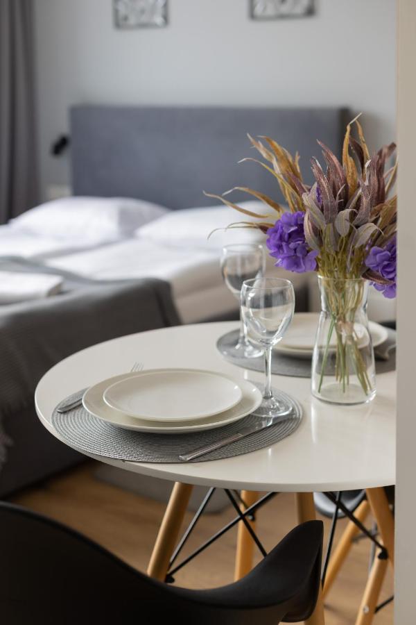 Wola Pet-Friendly Apartments With Ac Slawinska By Noclegi Renters Βαρσοβία Εξωτερικό φωτογραφία