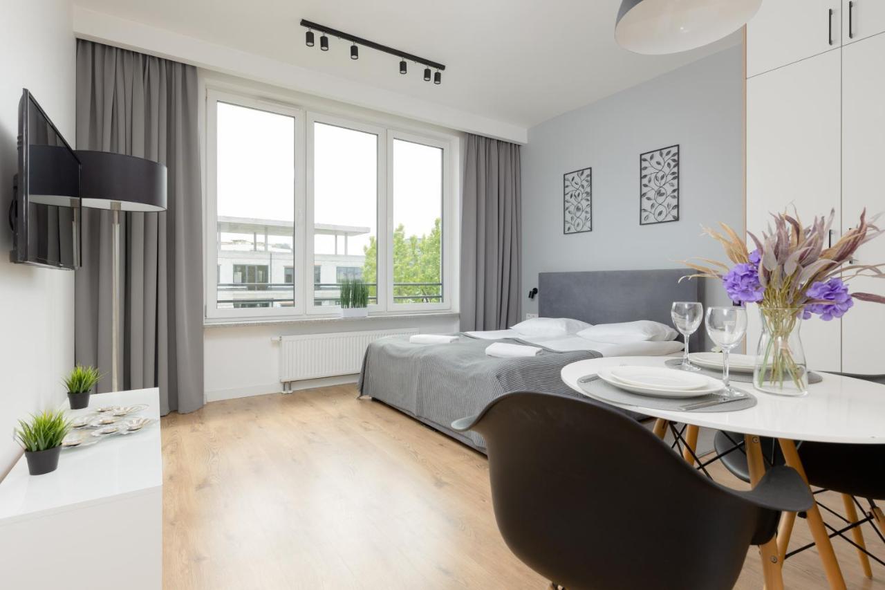 Wola Pet-Friendly Apartments With Ac Slawinska By Noclegi Renters Βαρσοβία Εξωτερικό φωτογραφία