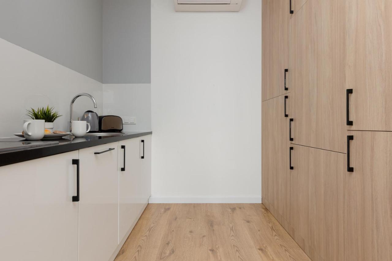 Wola Pet-Friendly Apartments With Ac Slawinska By Noclegi Renters Βαρσοβία Εξωτερικό φωτογραφία