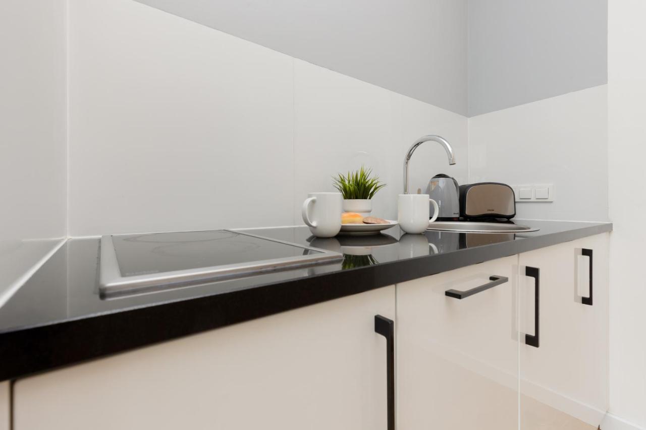Wola Pet-Friendly Apartments With Ac Slawinska By Noclegi Renters Βαρσοβία Εξωτερικό φωτογραφία