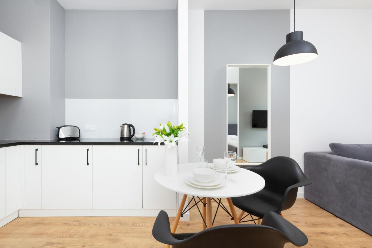 Wola Pet-Friendly Apartments With Ac Slawinska By Noclegi Renters Βαρσοβία Εξωτερικό φωτογραφία