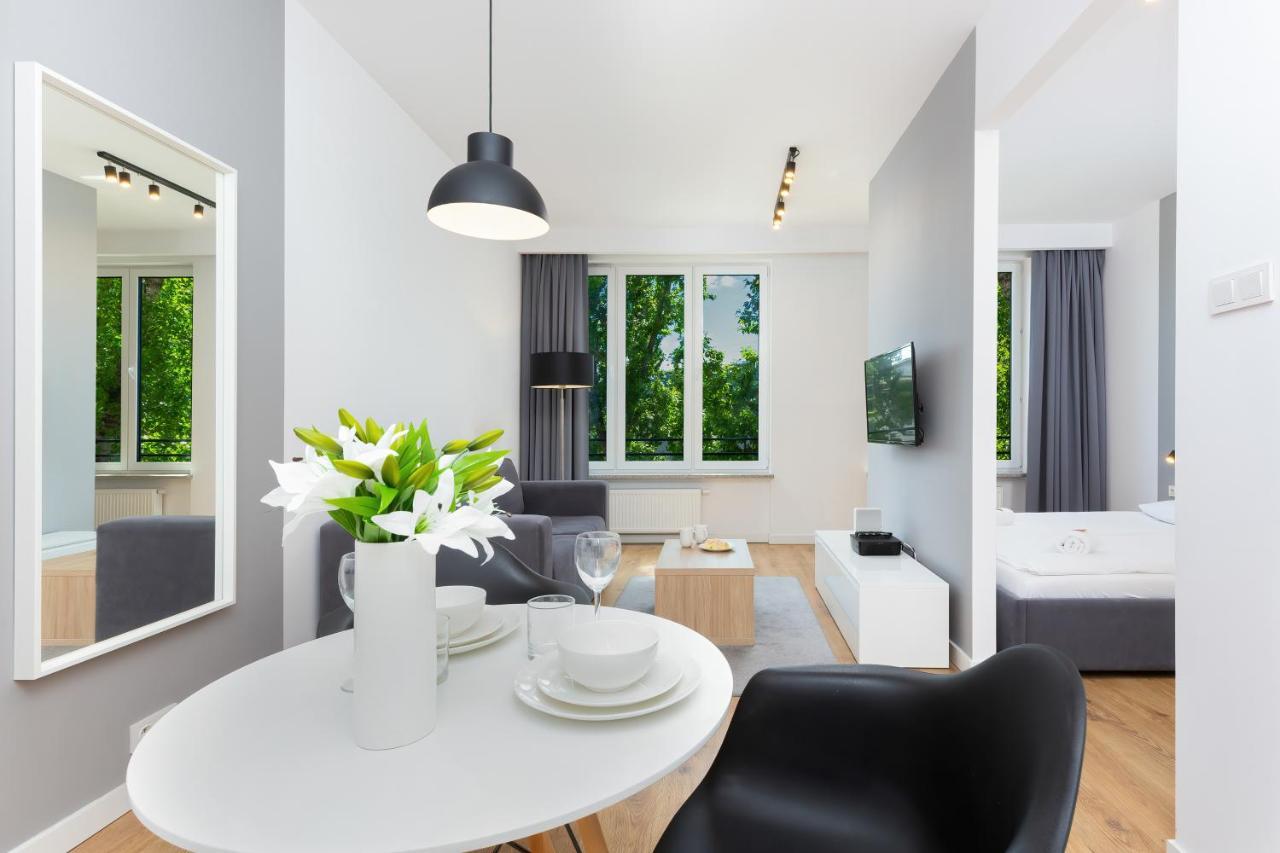 Wola Pet-Friendly Apartments With Ac Slawinska By Noclegi Renters Βαρσοβία Εξωτερικό φωτογραφία