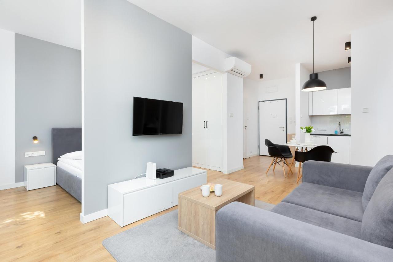 Wola Pet-Friendly Apartments With Ac Slawinska By Noclegi Renters Βαρσοβία Εξωτερικό φωτογραφία