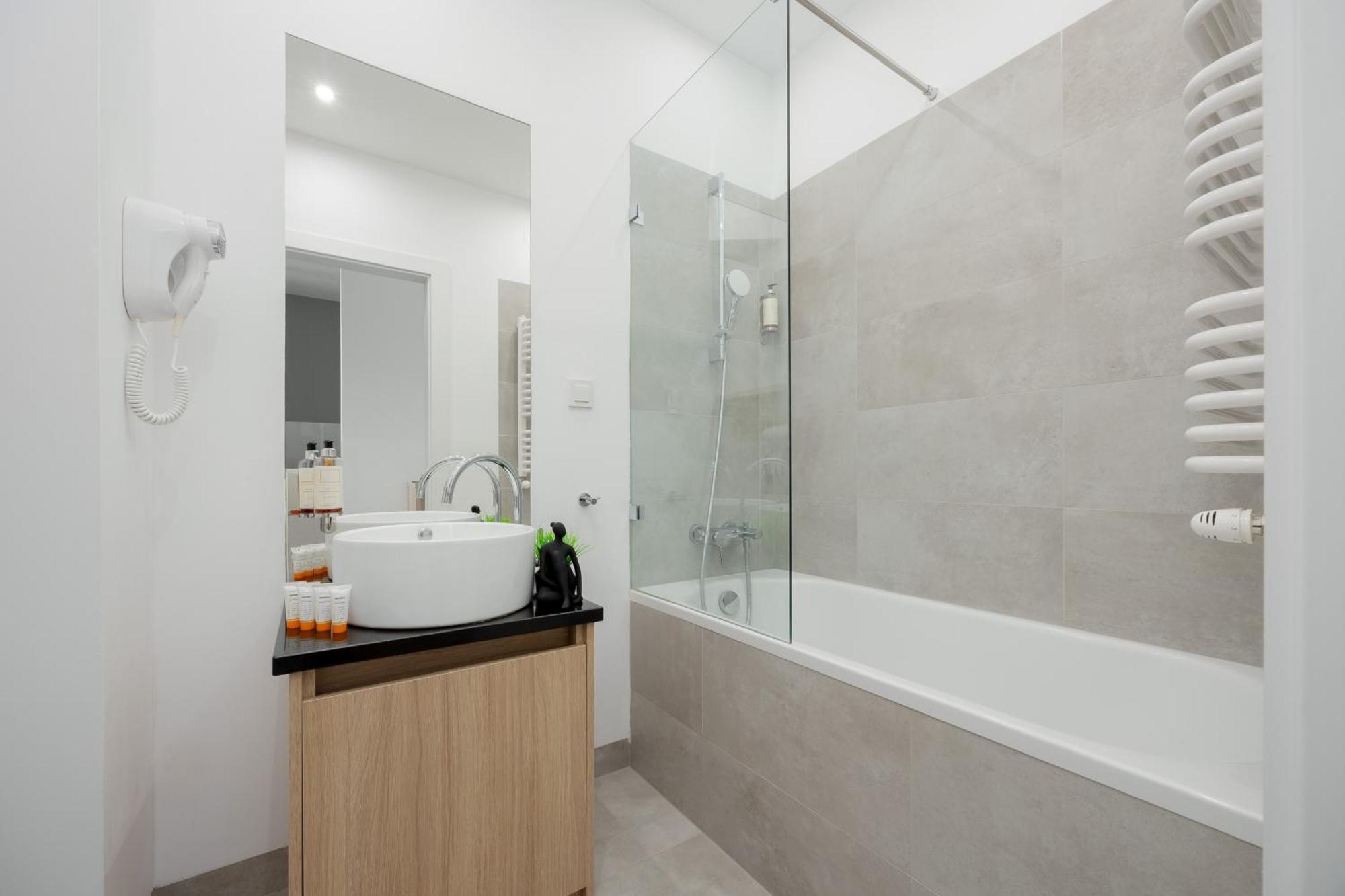 Wola Pet-Friendly Apartments With Ac Slawinska By Noclegi Renters Βαρσοβία Εξωτερικό φωτογραφία